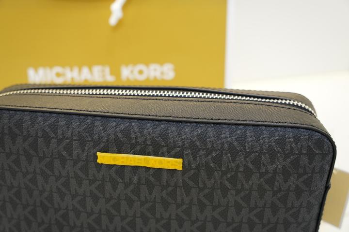 Сумки Michael Kors