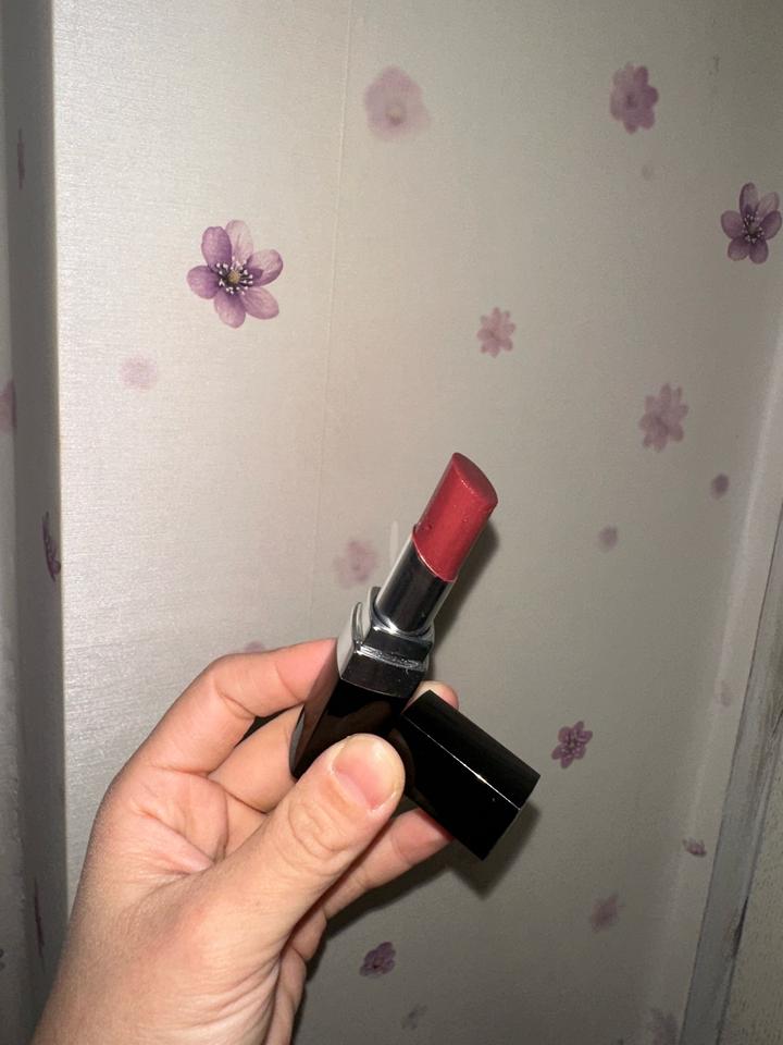 CHANEL Rouge coco bloom (114 glow)
