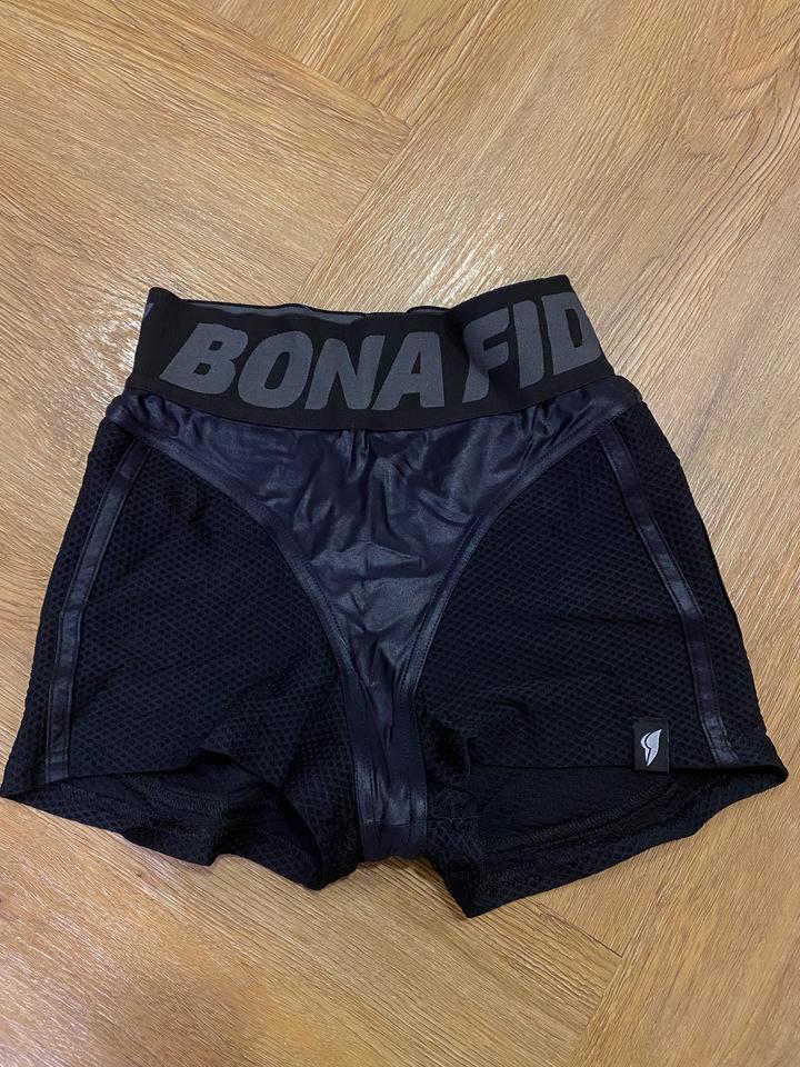 Черный спортивный комплект Bona Fide