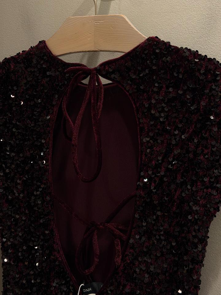 Платье манго