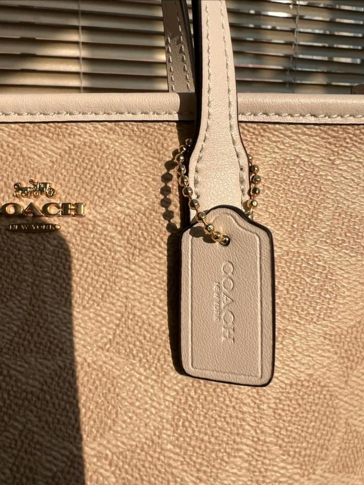 Сумочка Coach City mini, 100% оригинал, натуральная кожа, канва, широкий ремешок
