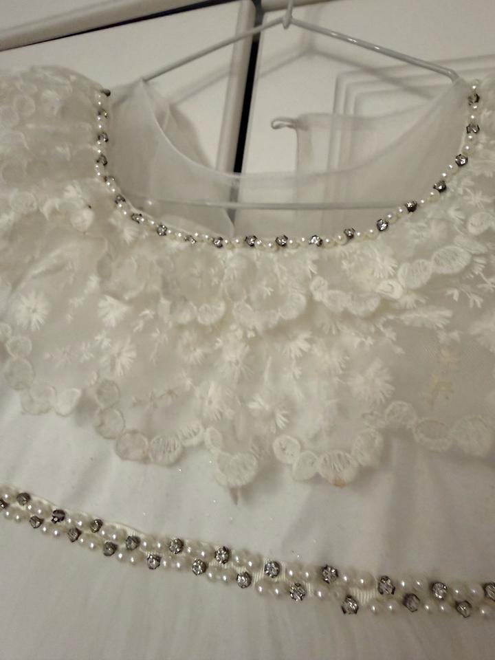 Платье на девочку нарядное.Турция