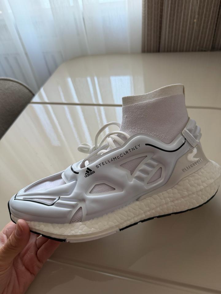 Кроссовки для спорта и отдыха adidas by Stella McCartney