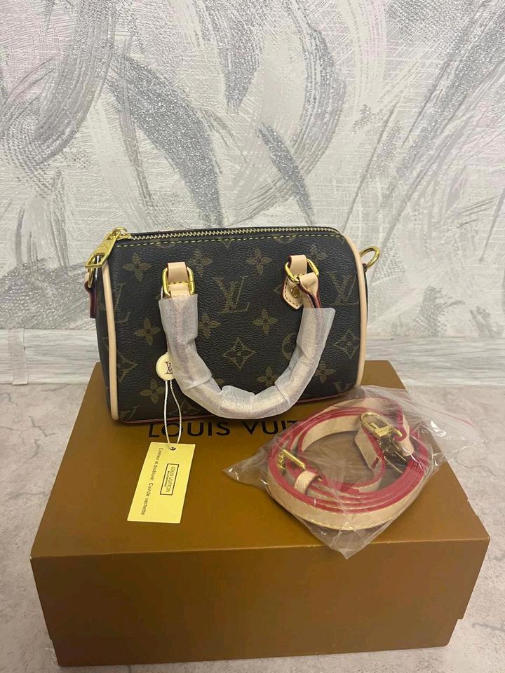 Мини-сумка в стиле Louis Vuitton