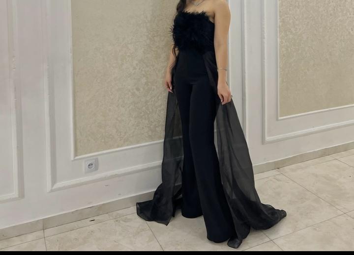 Продам вечернее комбинезон