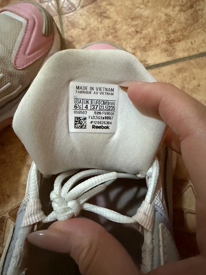 Кроссовки Reebok
