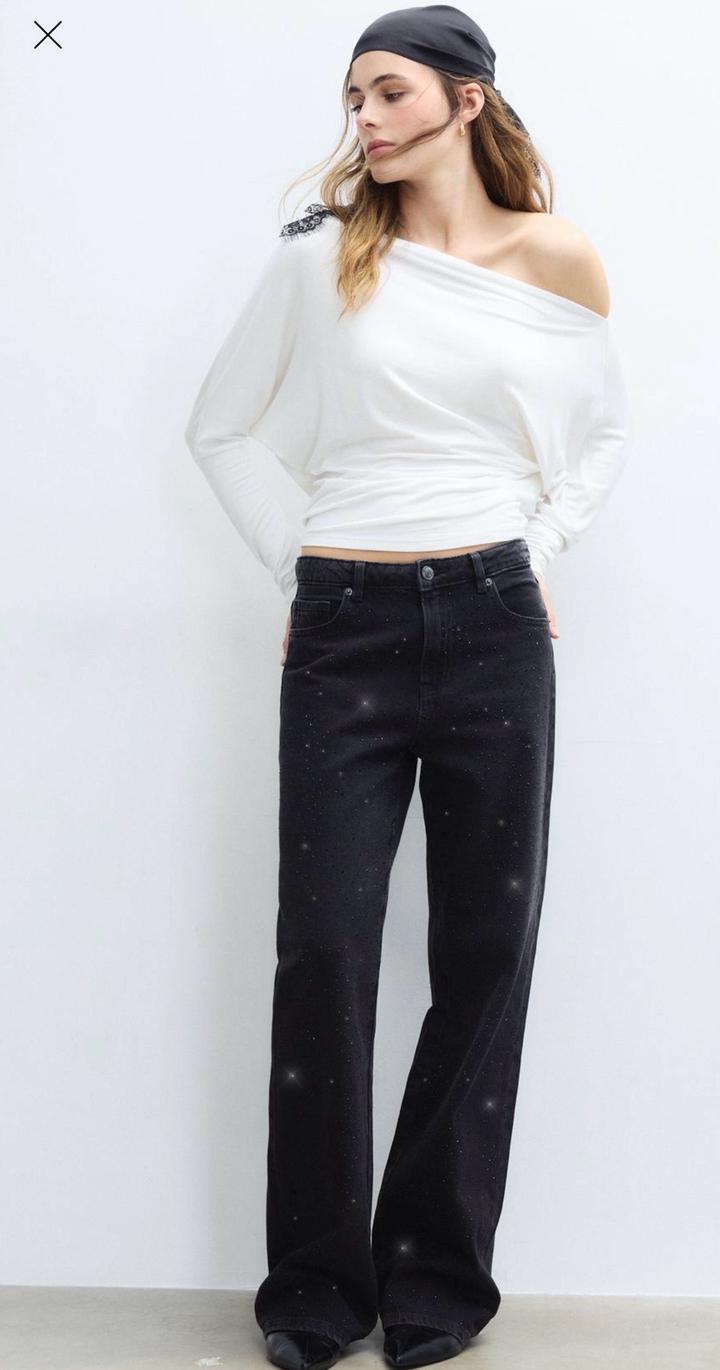 Джинсы Stradivarius