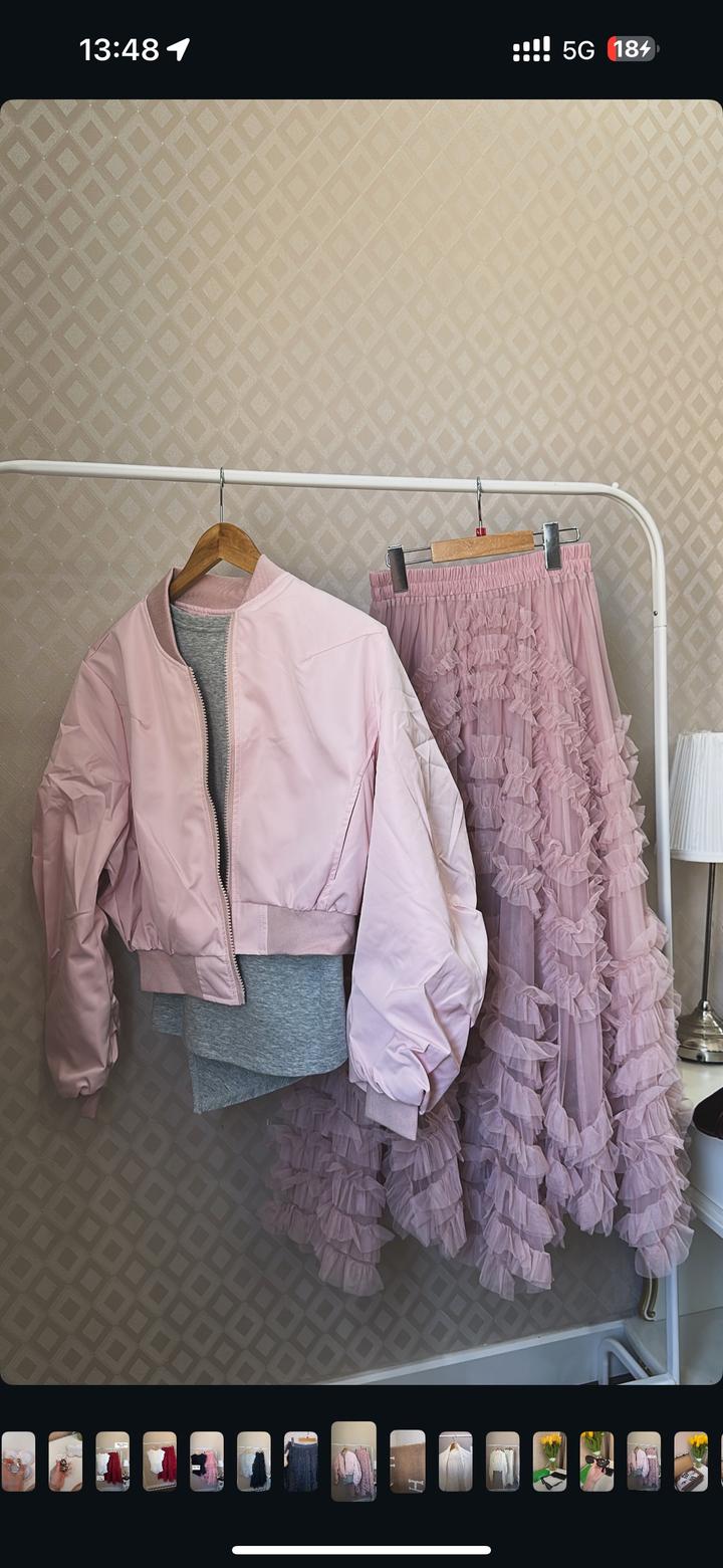 Фатиновая юбка и футболка