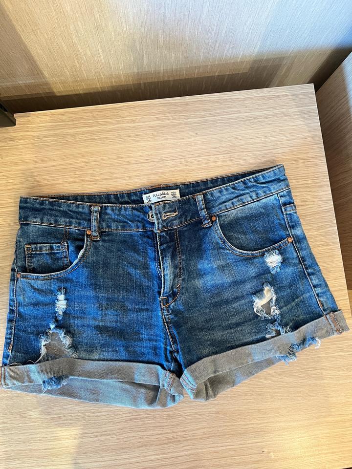Джинсовые шорты Pull&Bear Denim