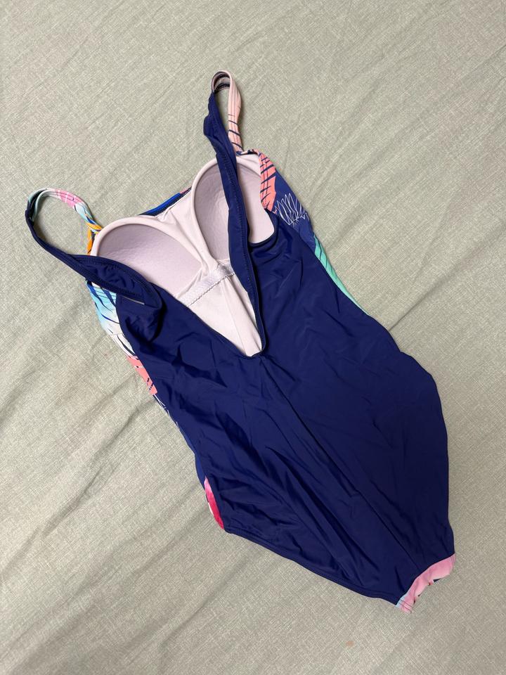 Купальник слитный