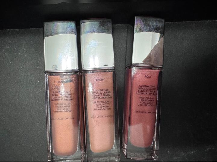 Жидкий хайлайтер Диор