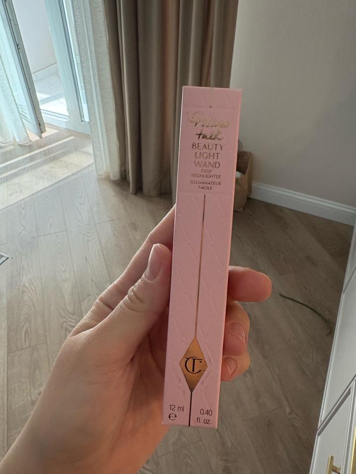 Хайлайтер Charlotte Tilbury