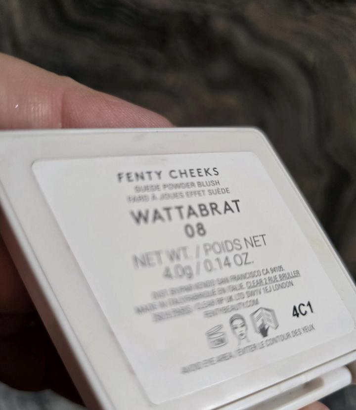 Fenty Beauty Fenty Cheeks Suede Powder Blush