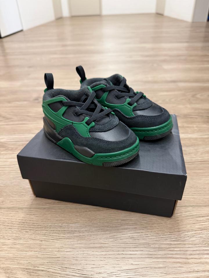 Детские кроссовки Jordan