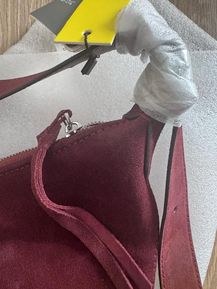 Замшевая сумка от Parfois