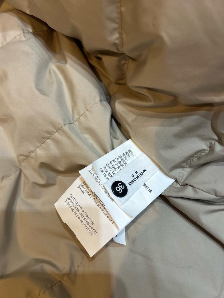 Пальто, парка или куртка оригинал!! Новый с этикеткой