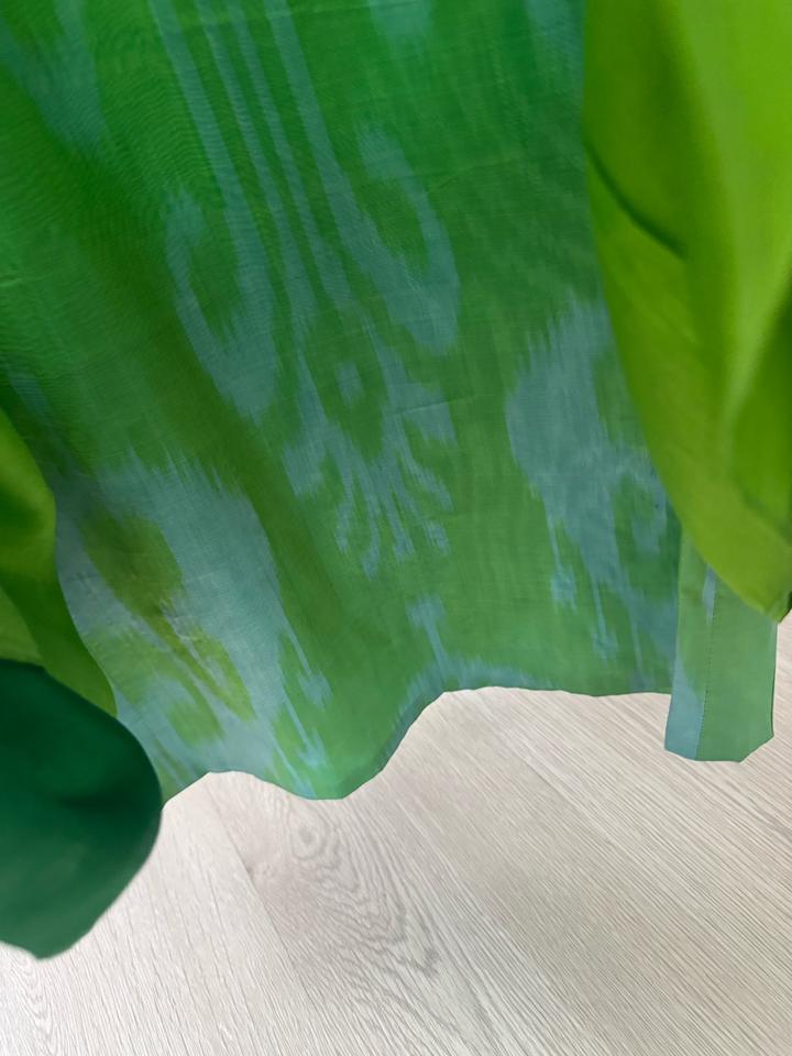 Платье от дизайнера Lalifashion