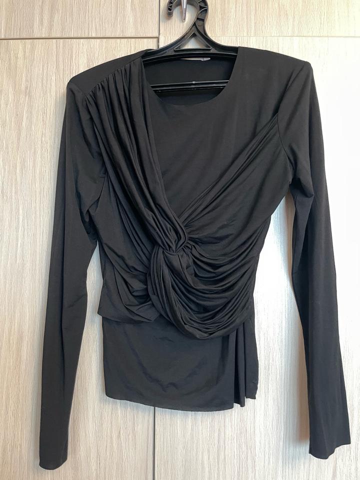 Лонгслив чёрный новый с узлом