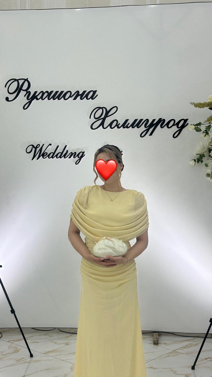 Платья