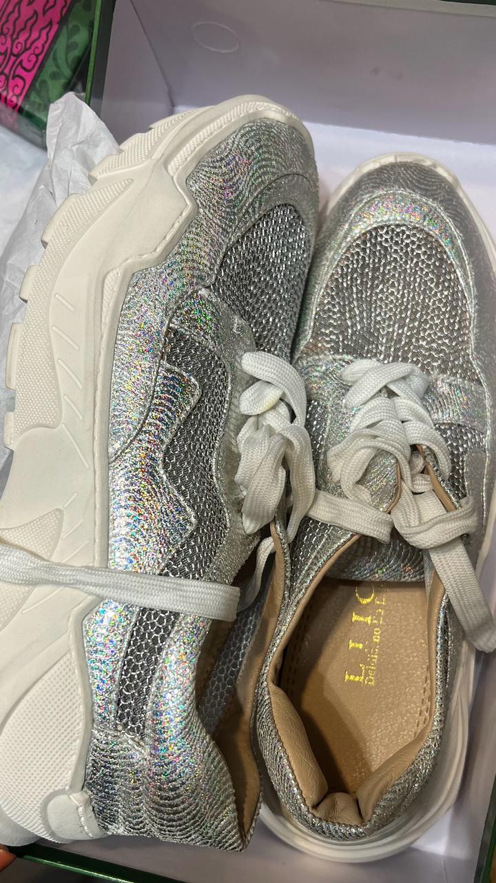 Кроссовки liici