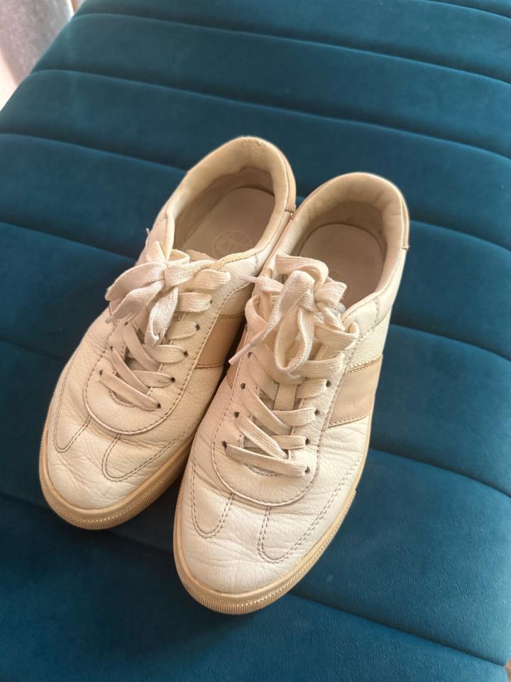 Женские кроссовки Massimo Dutti из кожи