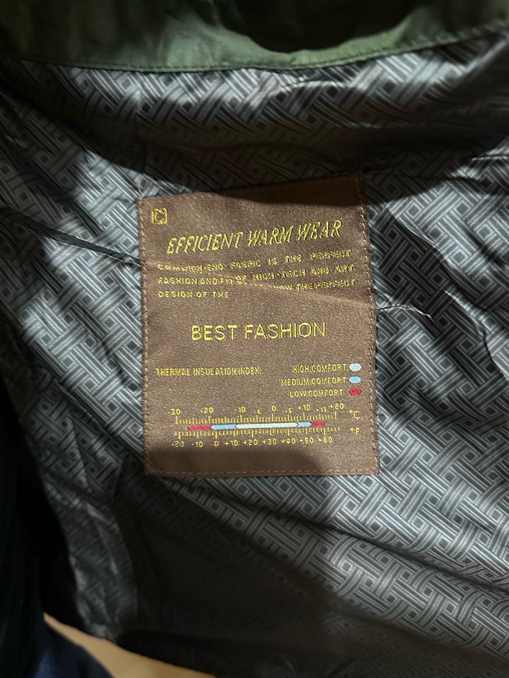 Мужская тонкая куртка на осень весну.