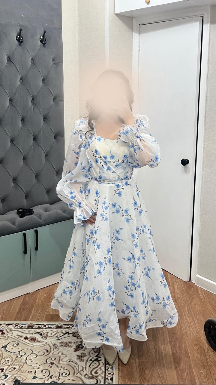 Платье голубое