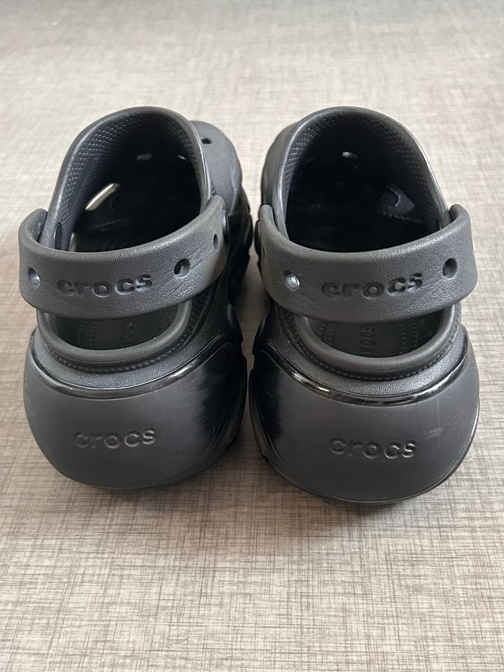 Кроксы Crocs Bubble Crush Clog, 36-37 размер