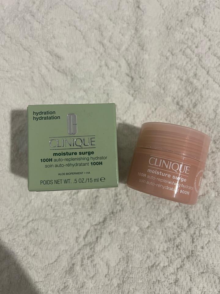 Интенсивно увлажняющий гель-крем для лица Clinique Moisture Surge 100H. 15 мл