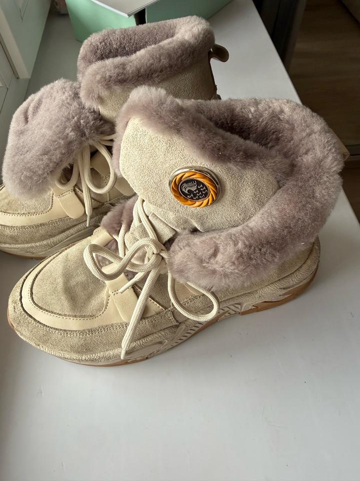 Зимние кроссовки, размер 39