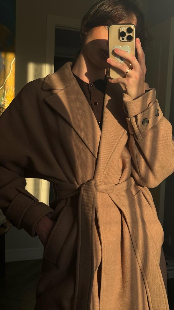 Коричневое пальто Zara