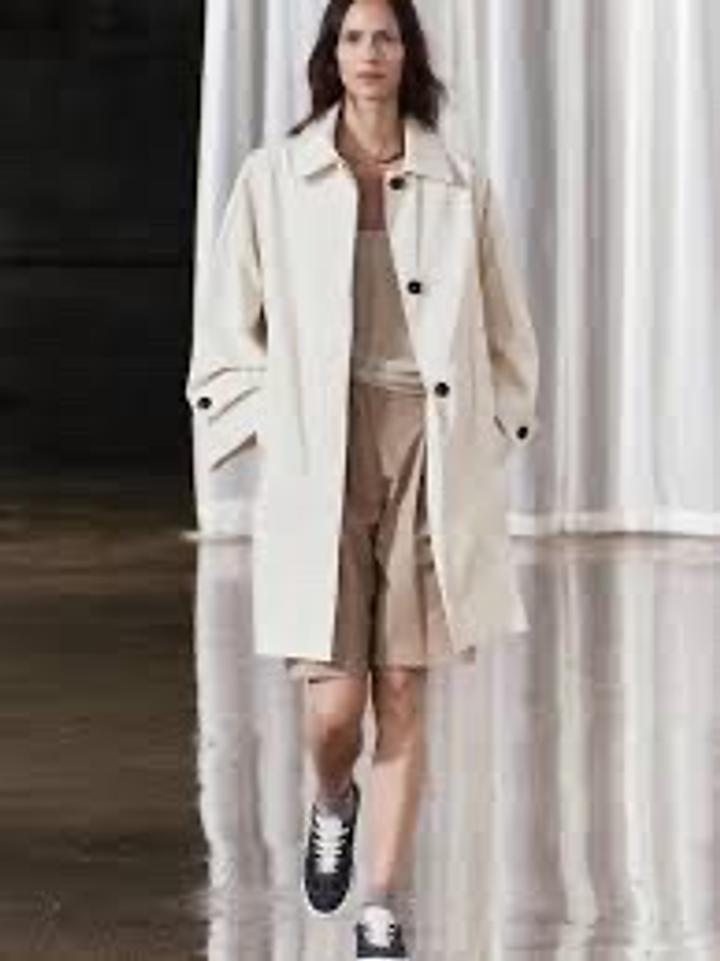 Продам укороченный тренч Zara