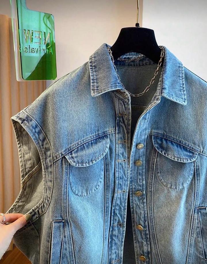 Стильная джинсовая безрукавка