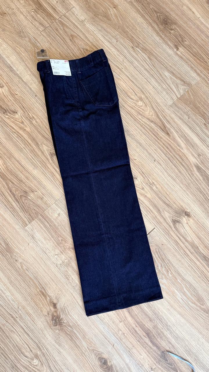 Джинсы UNIQLO, новые с этикеткой
