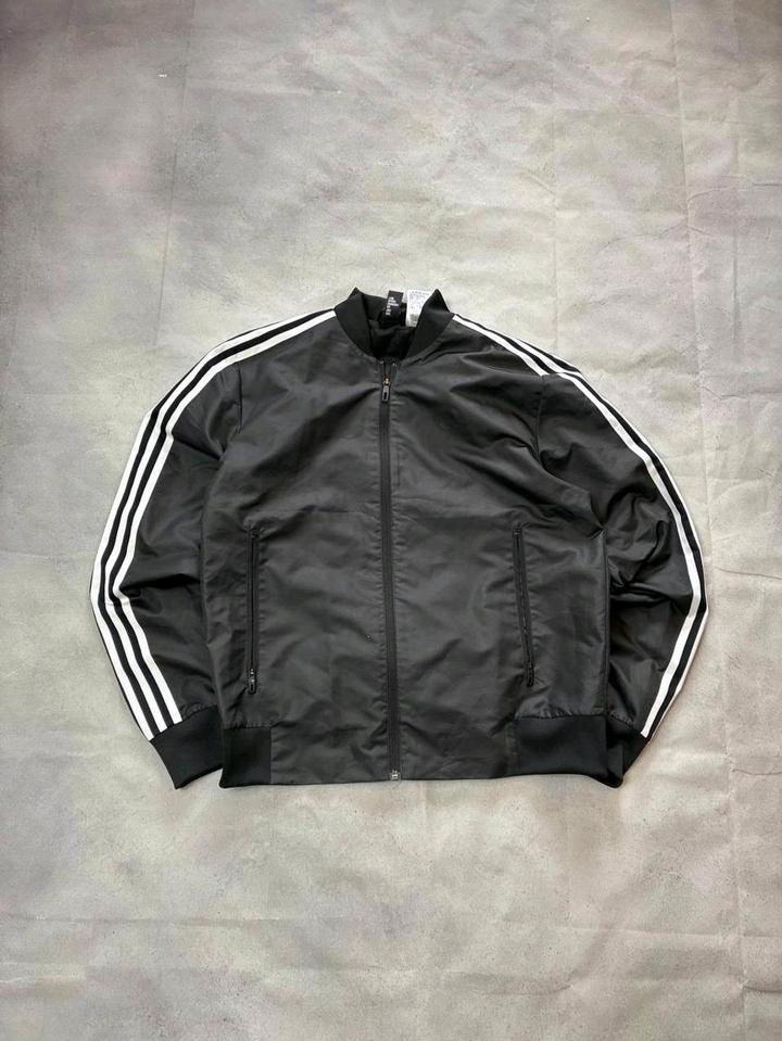 адидас adidas бомбер куртка
