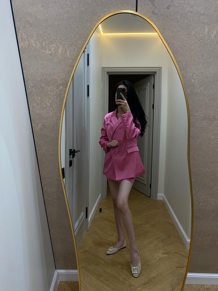 Двойка премиального качества цвета фуксия