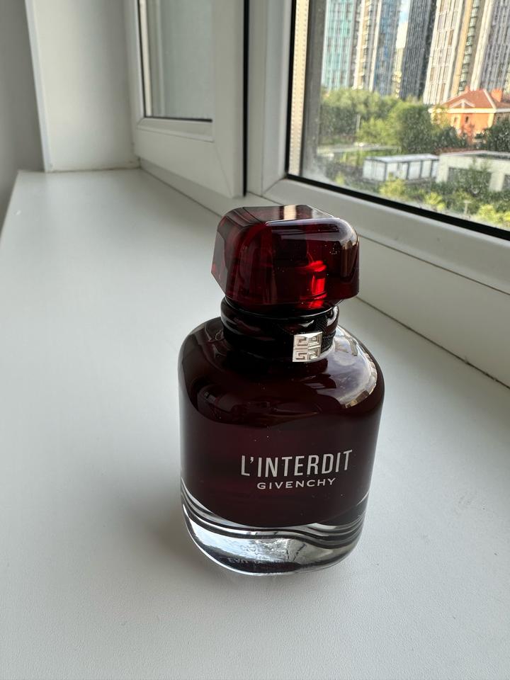 Givenchy L’Interdit Rouge Eau de Parfum