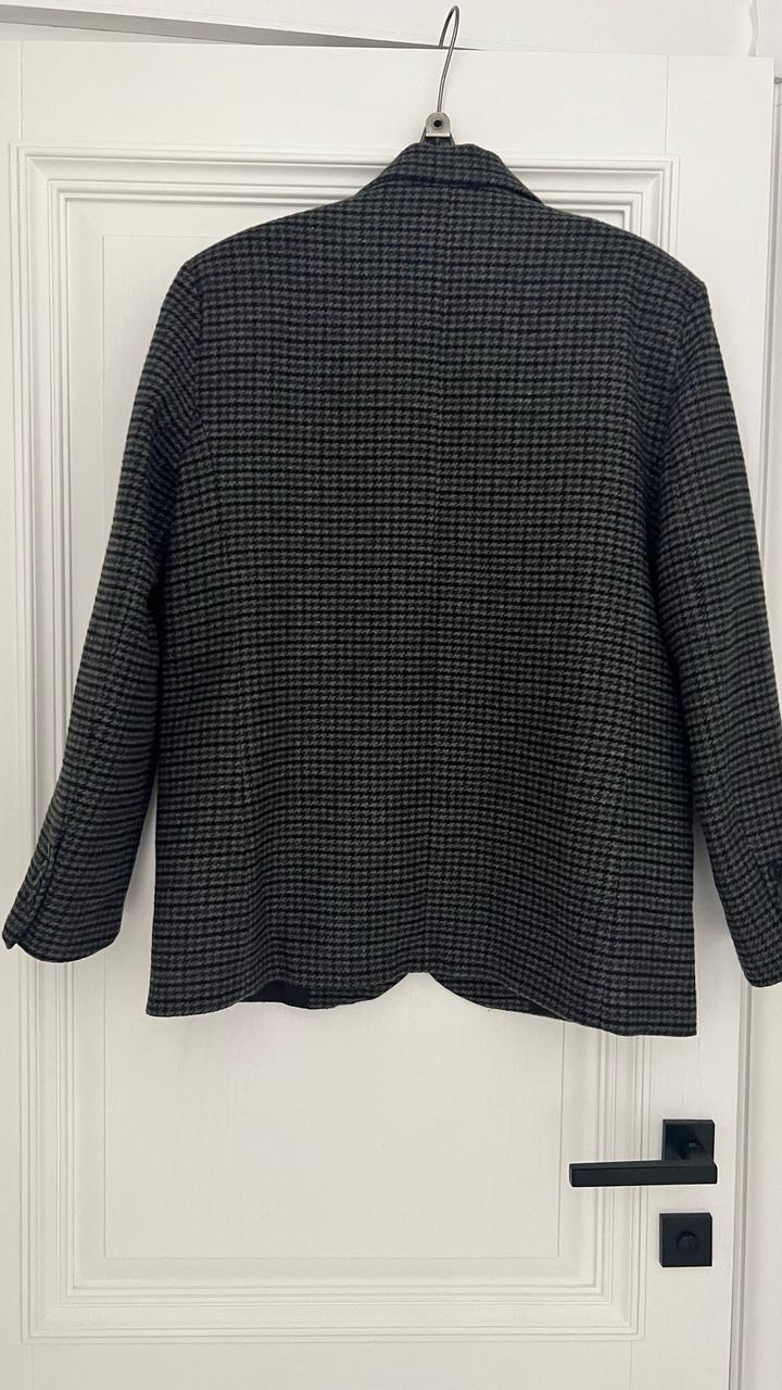 Продается пиджак