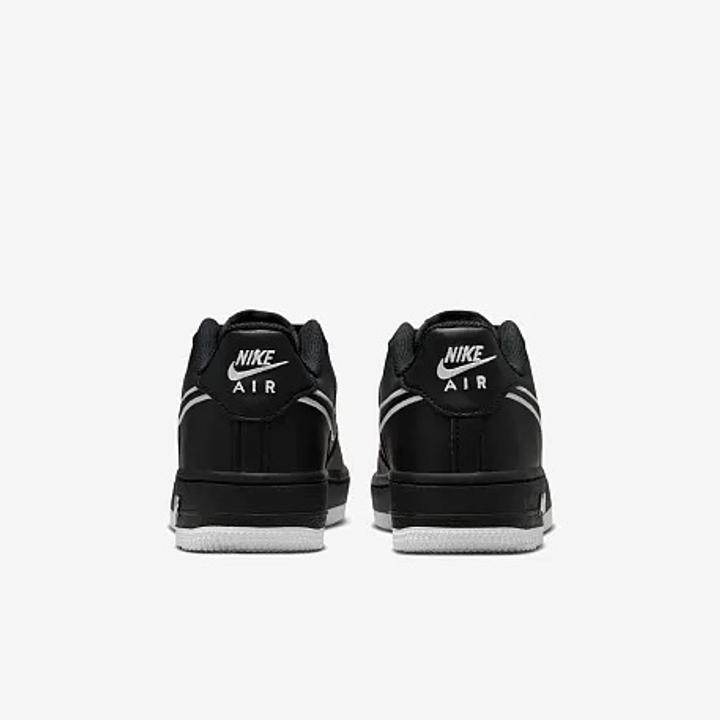 Кроссовки Nike