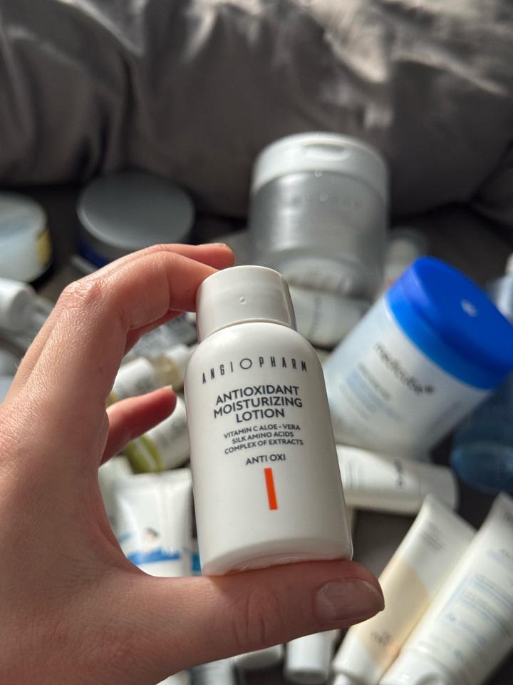 +4 продукта от Ангиофрам / Angiopharm азелаиновая кислота, крем церамиды тонер