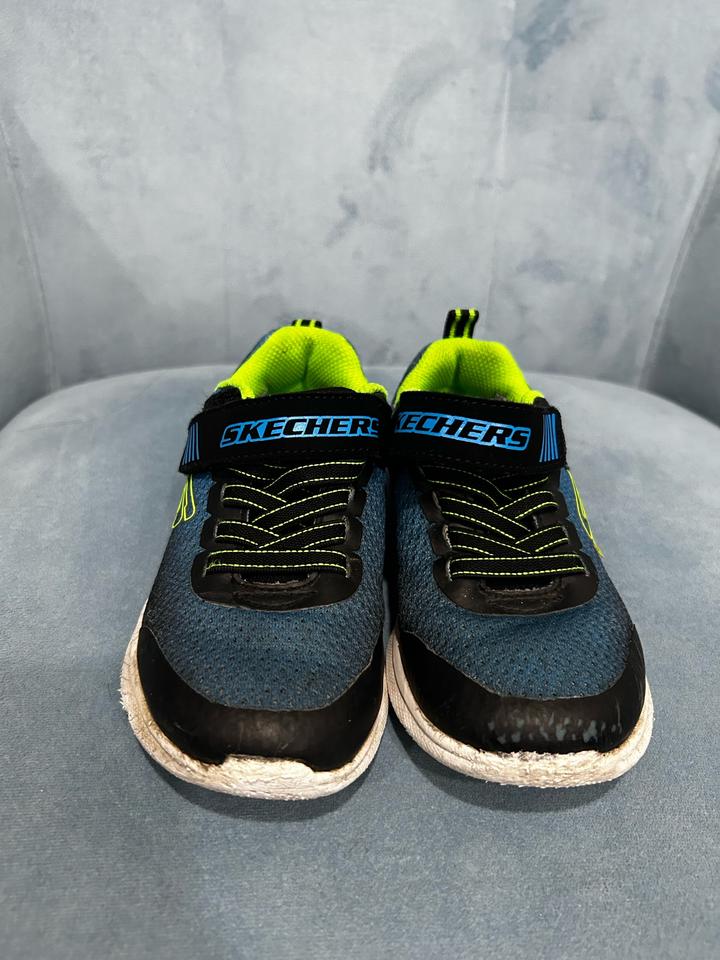 Кроссовки Skechers