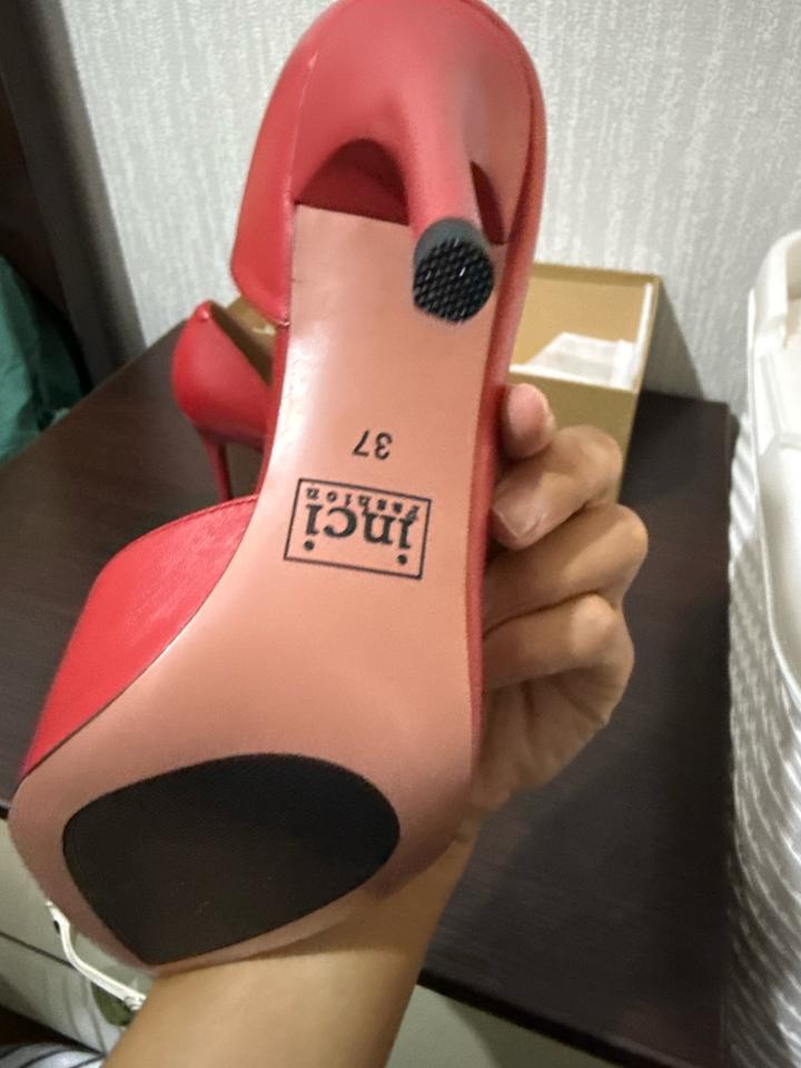 Новые туфли Inci