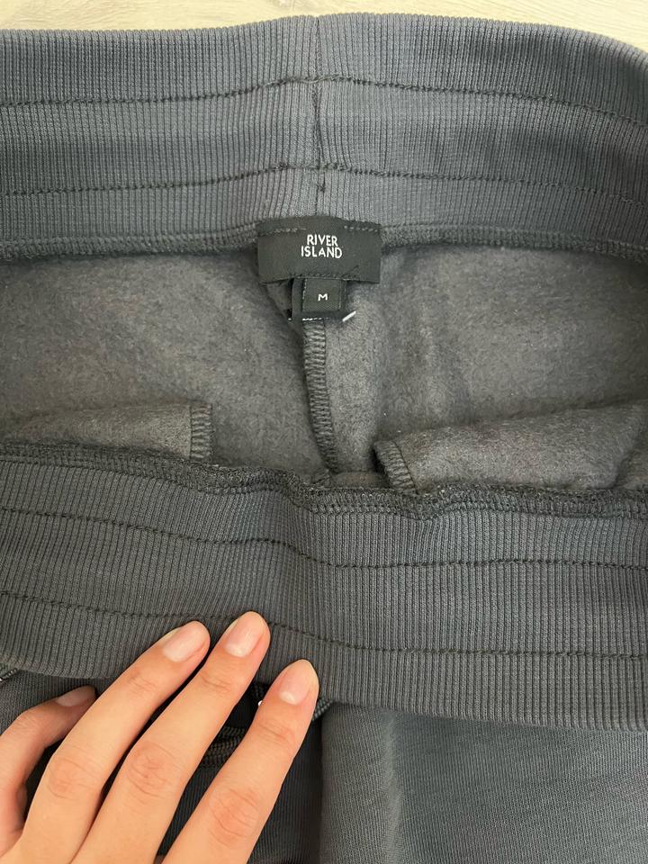 Спортивные штаны Бренда River Island, новые