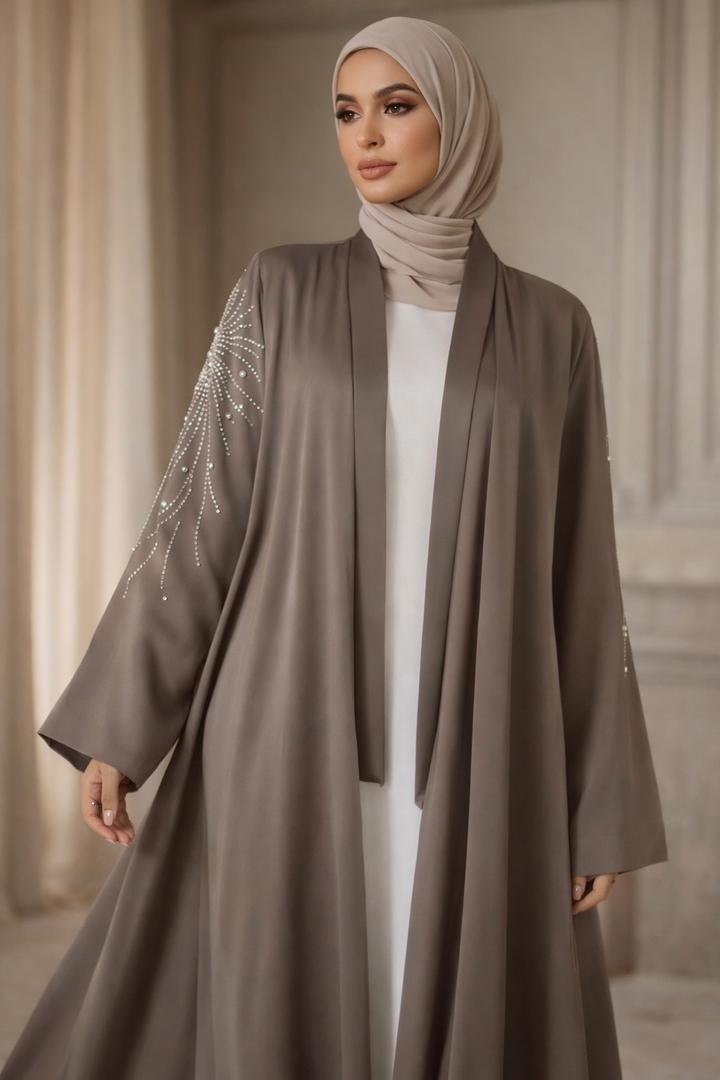 Новая шёлковая абая в благородном оттенке.