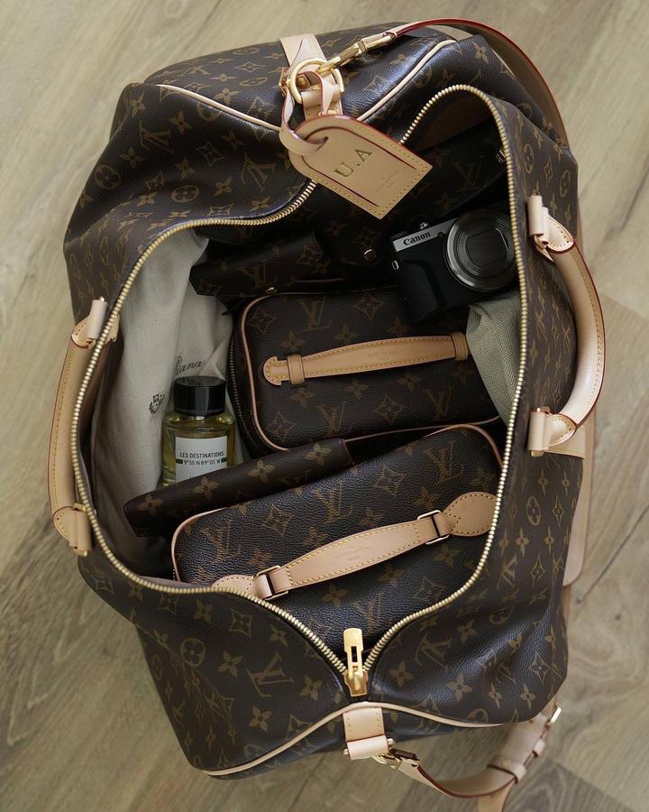 Дорожная сумка от LV