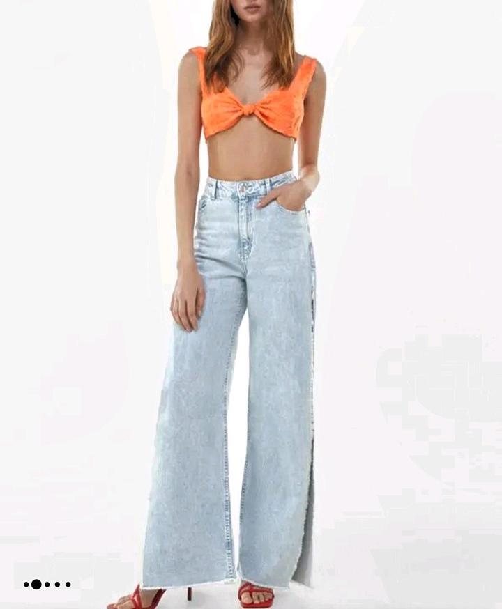 Джинсы Bershka