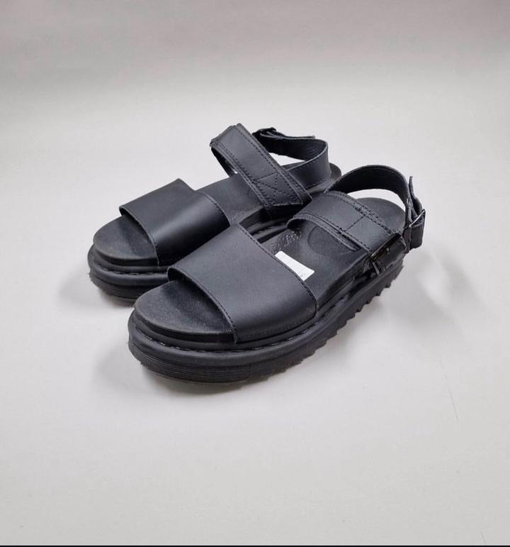 Сандалии Dr.Martens