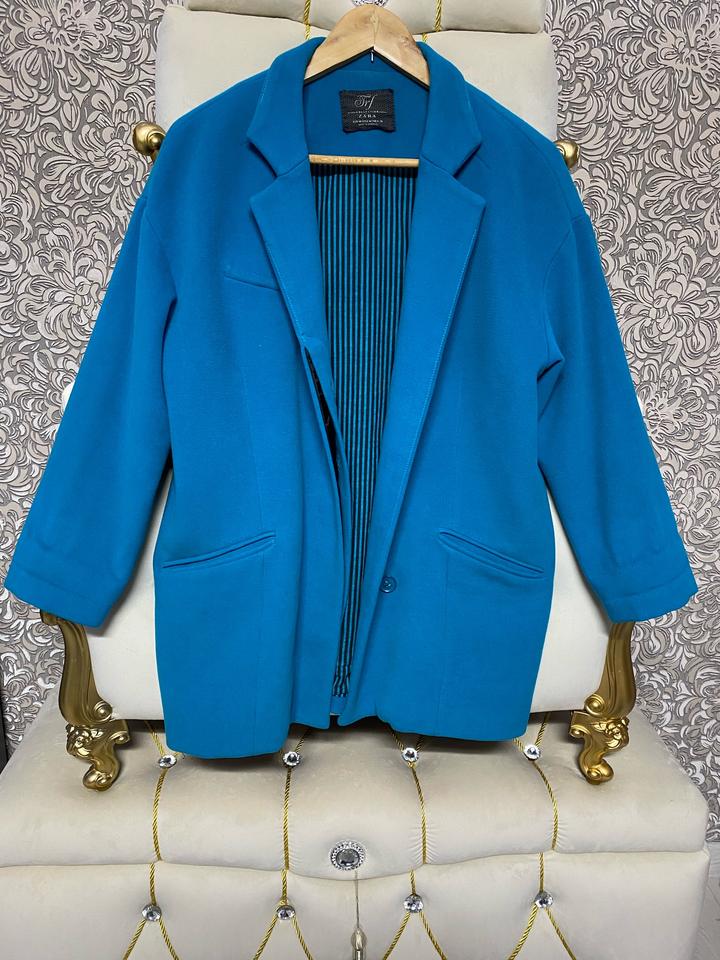 Пальто от Zara