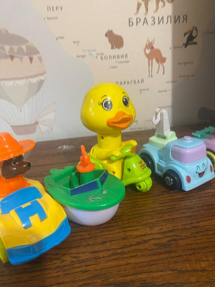 Машинки игрушки