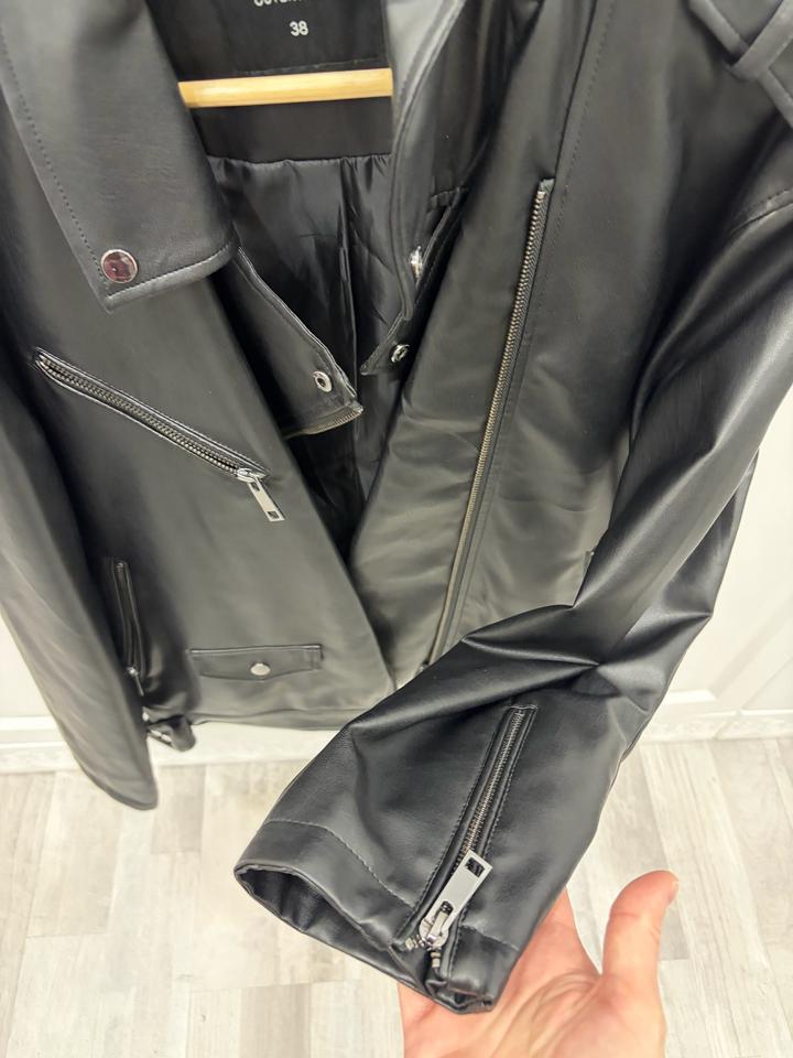 Куртка косуха женская